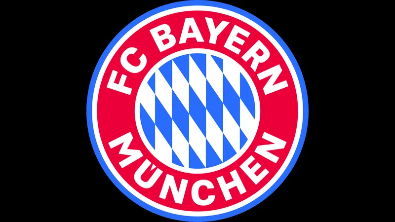 Hậu vệ Bayern Munich ngăn chặn pha tấn công của PSG